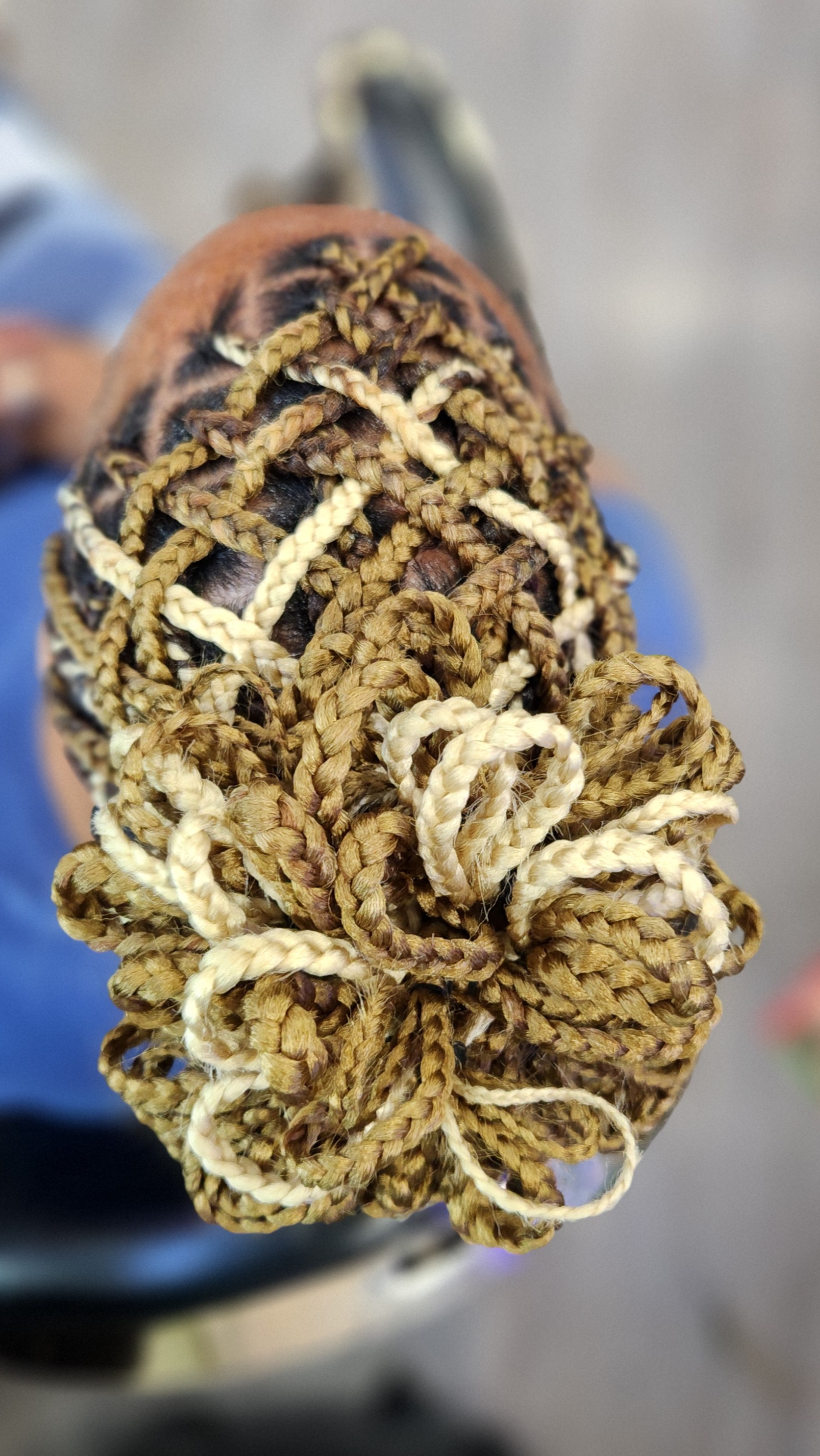 Knotless-braids photo