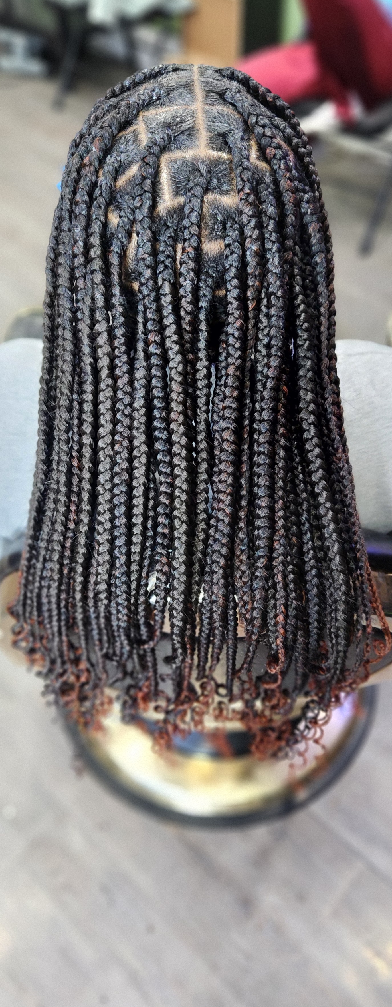 Knotless-braids photo
